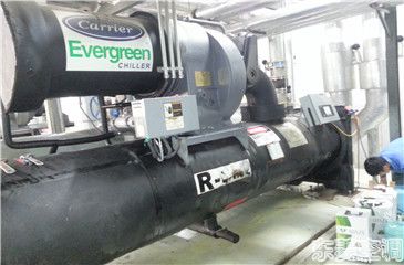 開利螺桿冷水機組30HXY/HXC更換油過濾器流程 開利螺桿冷水機組30HXY/HXC更換油過濾器流程