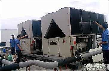 風冷螺桿式冷水機組維護保養